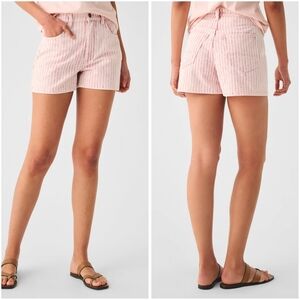 NWT Fahrety Topsail Denim Short Pink Railroad Stripe 29